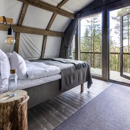 מלון Haltia Nature Boutique & Glamping 4*