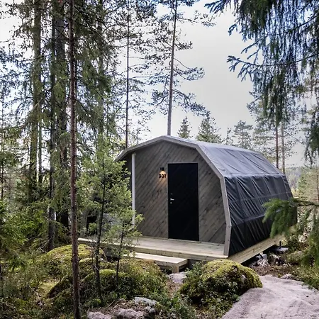 מלון Haltia Nature Boutique & Glamping 4*
