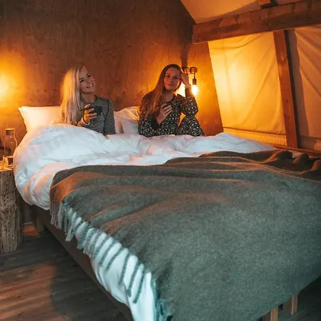 Haltia Nature Boutique & Glamping מלון אספו